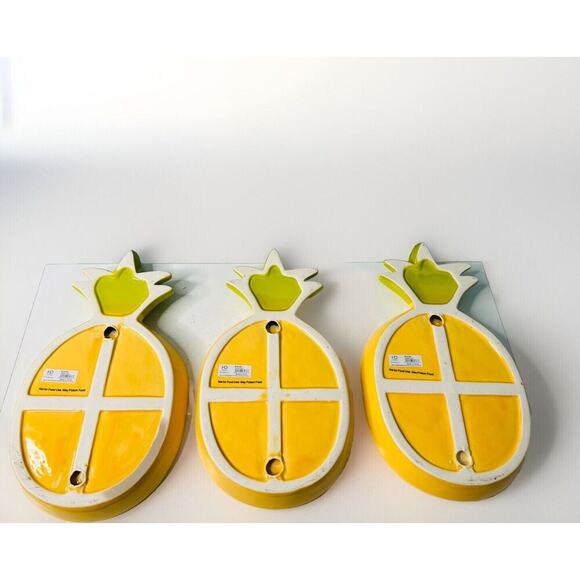 (3) NWT Pineapple Ceramic 12 3/4” Yellow Wall Hanging Decor HD Designs Outdoor - Picture 2 of 11